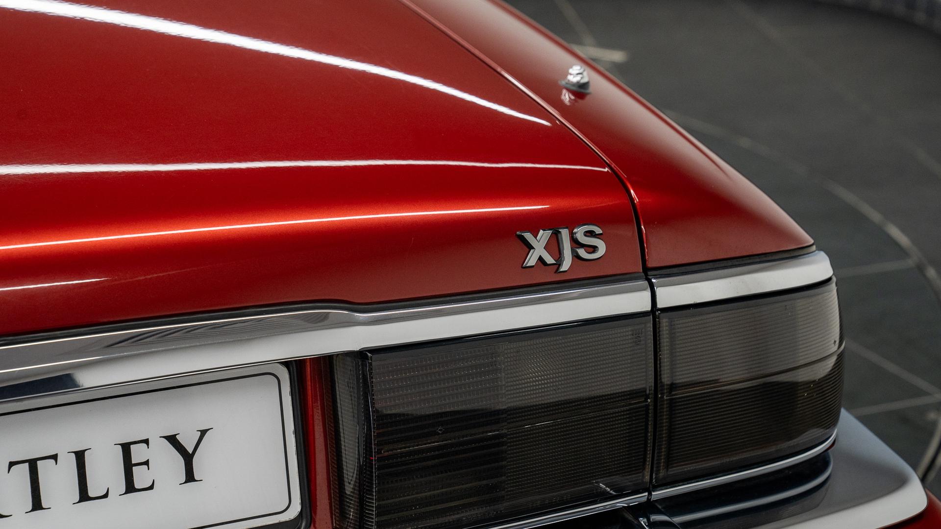 Jaguar XJ-S Photo 84decf4d-6a91-4547-985e-86a1dcdeba56.jpg