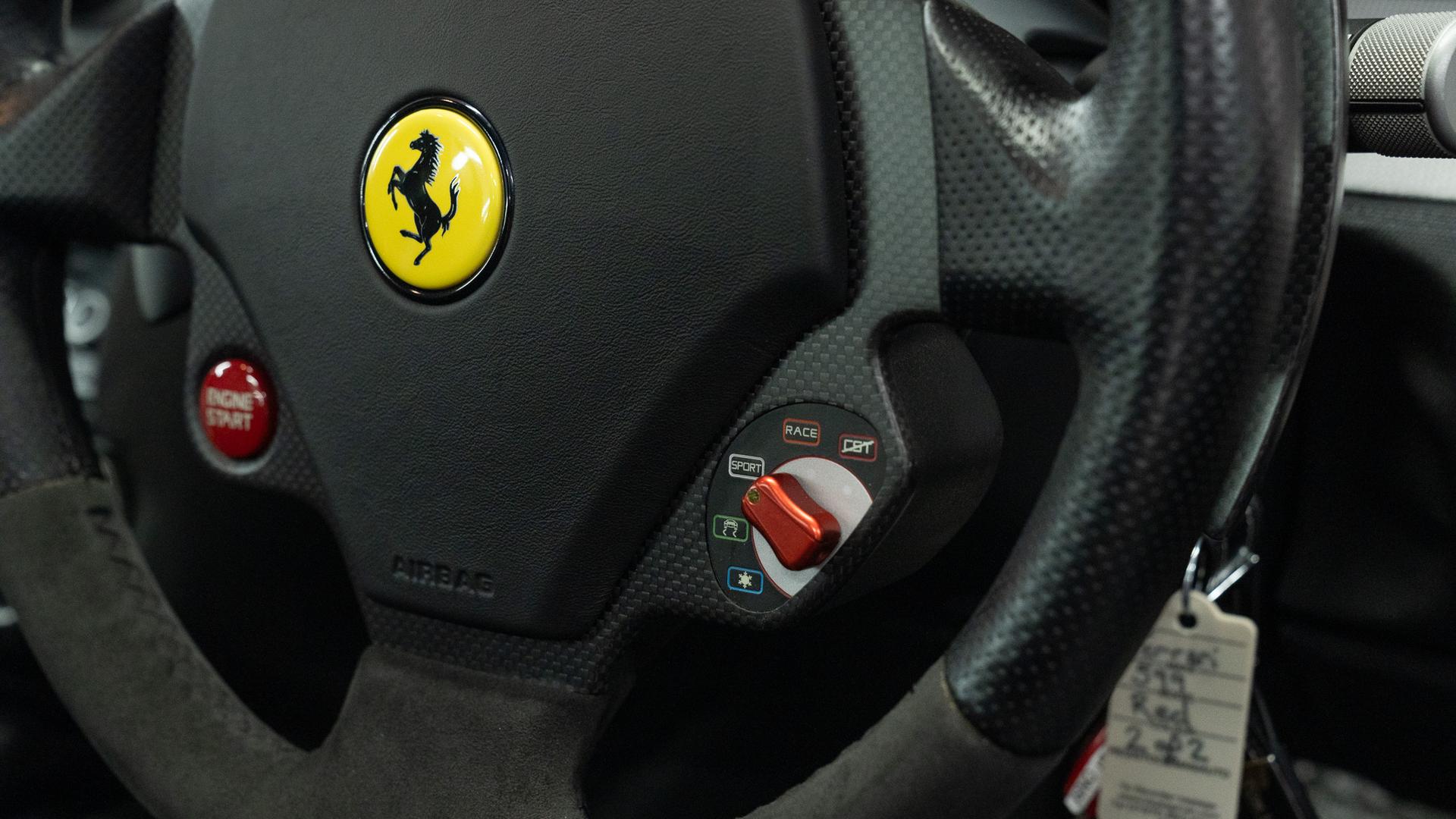 Ferrari 599 GTB Photo 84f57fbf-6259-4ed8-a129-d7ccd5fe2a53.jpg