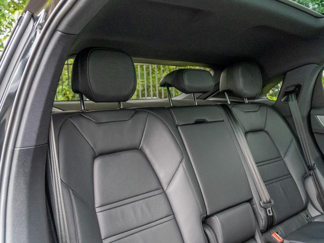 PORSCHE Cayenne Photo 9