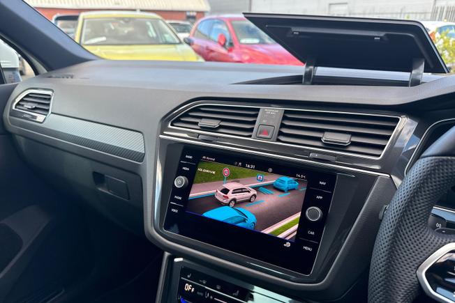 VOLKSWAGEN Tiguan Photo 44