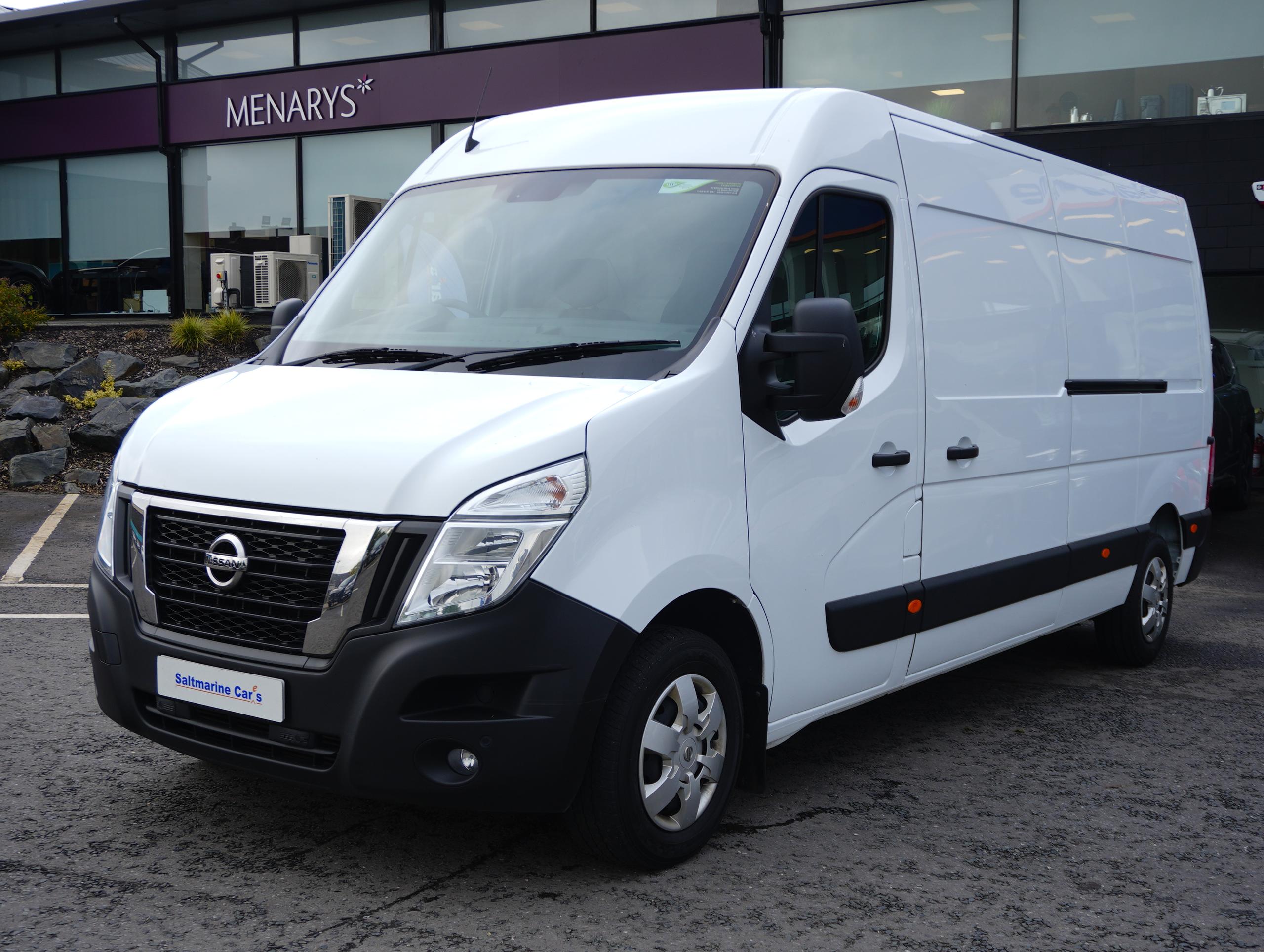 2024 NISSAN INTERSTAR