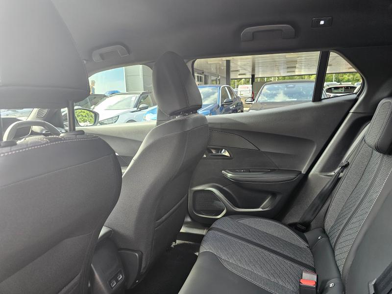 2025 75 PEUGEOT 2008