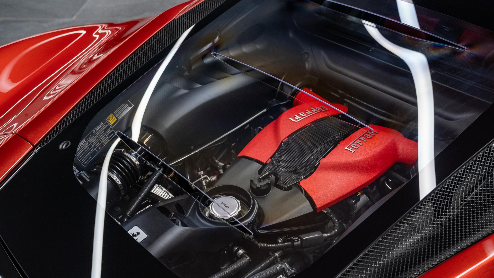 Ferrari F8 Photo 851ef3d3-cc57-445a-8cde-e282175fdc64.jpg