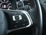 Volkswagen Golf Photo 22