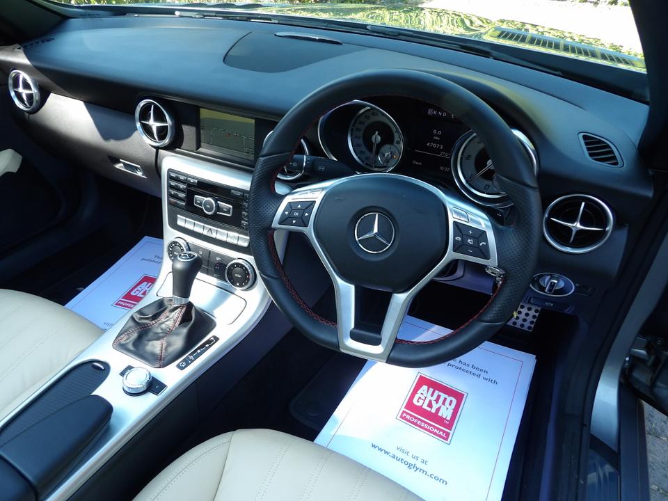 Used Mercedes-Benz SLK YF64CFY 27