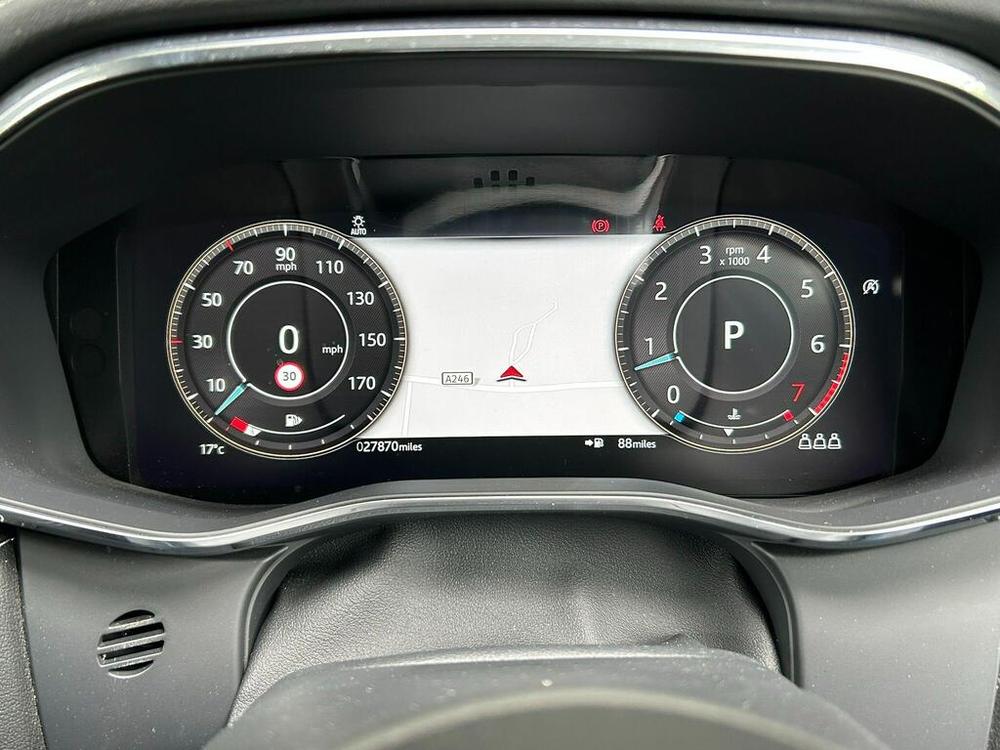 Used Jaguar F-PACE WV72YXT 29