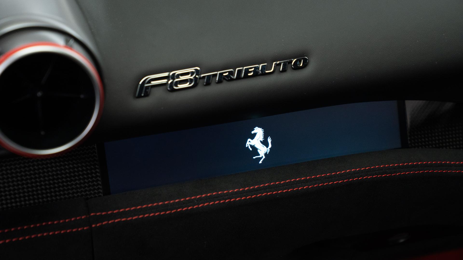 Ferrari F8 Photo 8552b7da-ec8f-44be-8964-3ffe3d076beb.jpg