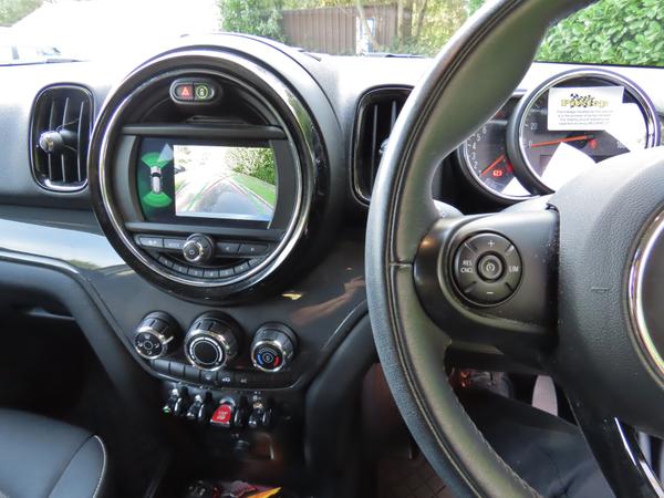 Used MINI Countryman YK68FHU 18