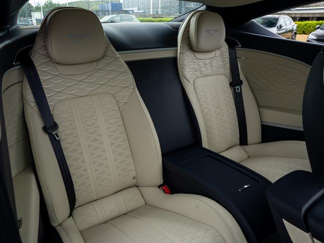 BENTLEY Continental GT  Photo 21