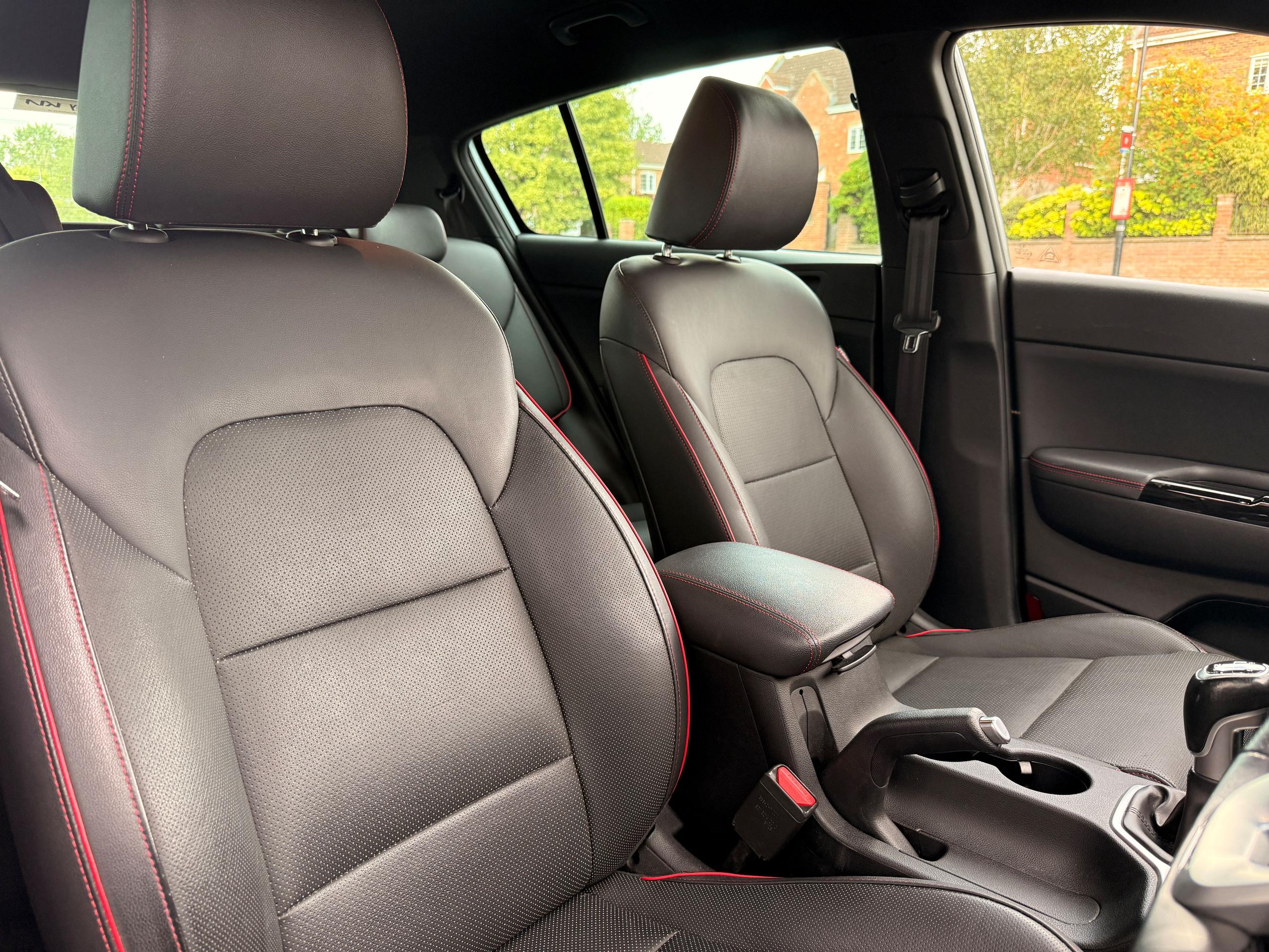 2019 KIA Sportage thumbnail 9