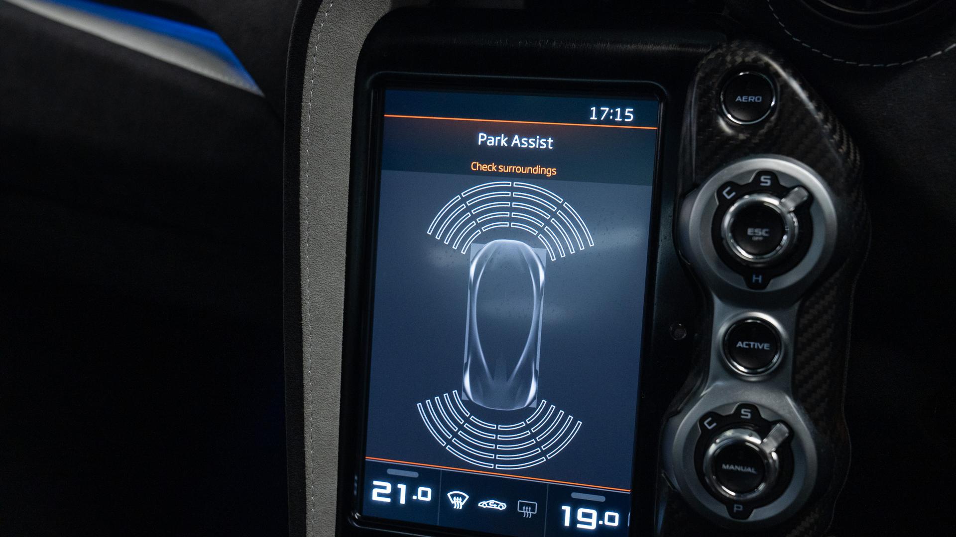 McLaren 765LT Photo 856e54fd-5514-444f-a9f6-bc9651d75a6a.jpg