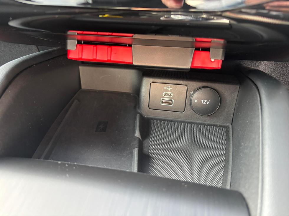 Ford Kuga Photo 858ecf89-22f1-4763-939d-43b25d7446e2.JPG