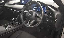Mazda Mazda3 Photo 2