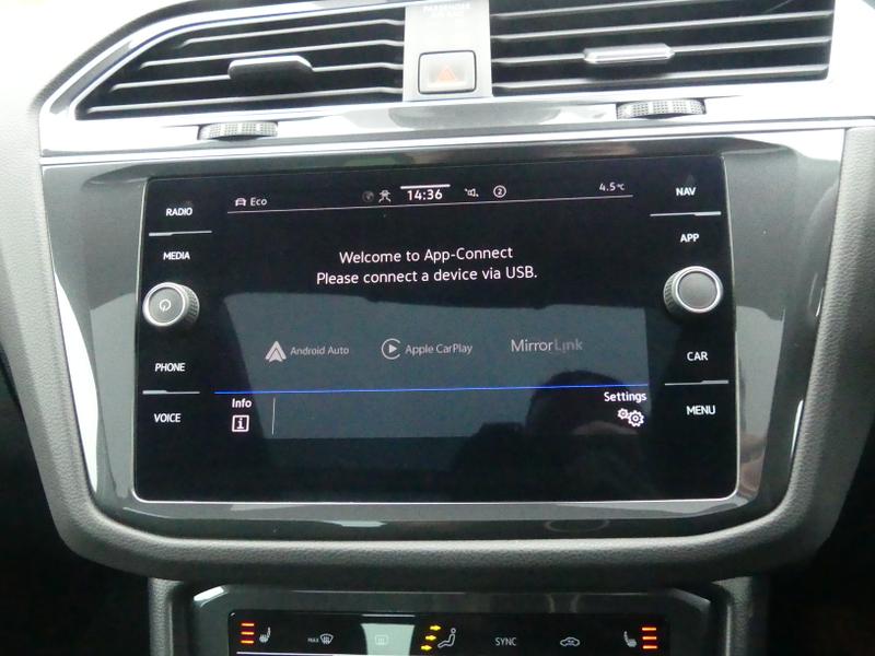 Volkswagen Tiguan Photo 85949a08-b2be-481c-9a9d-1a7baace2423.jpg