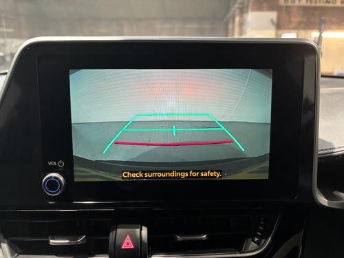 Toyota C-HR Photo 85a0d112-ddd5-4d2b-96b3-c28bdb46d7d9.jpeg