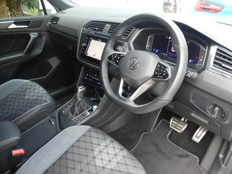 Volkswagen Tiguan Photo 85a4395f-477c-4031-82eb-01df5424fa68.jpg