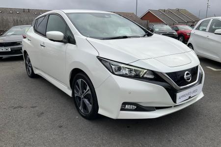 2021 LEAF 40KWH TEKNA HATCHBACK 5DR ELECTRIC AUTO 150 PS ELECTRIC TRANSMISSION AUTOMATIC MILEAGE... photo