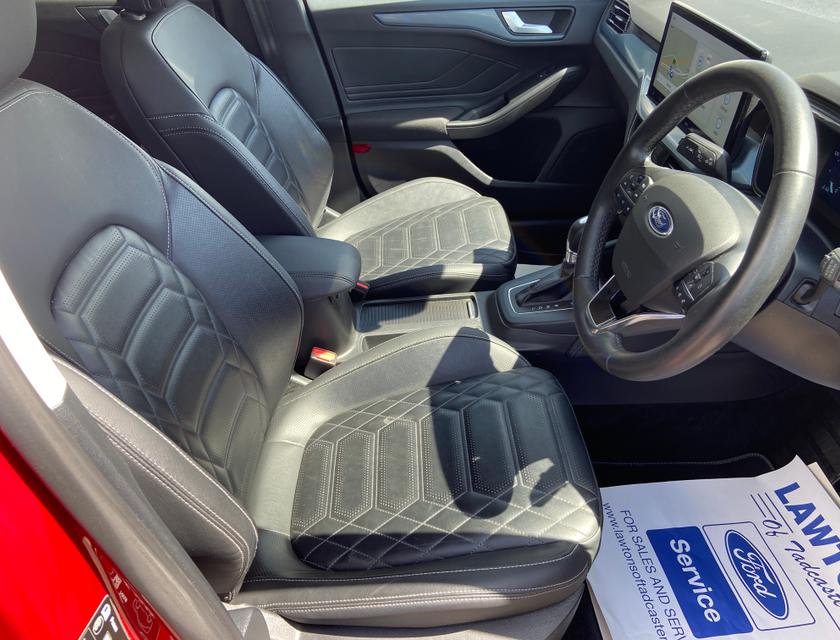 Ford Focus Photo 85b7984b-ba57-4d52-b856-208433ac56dc.jpg