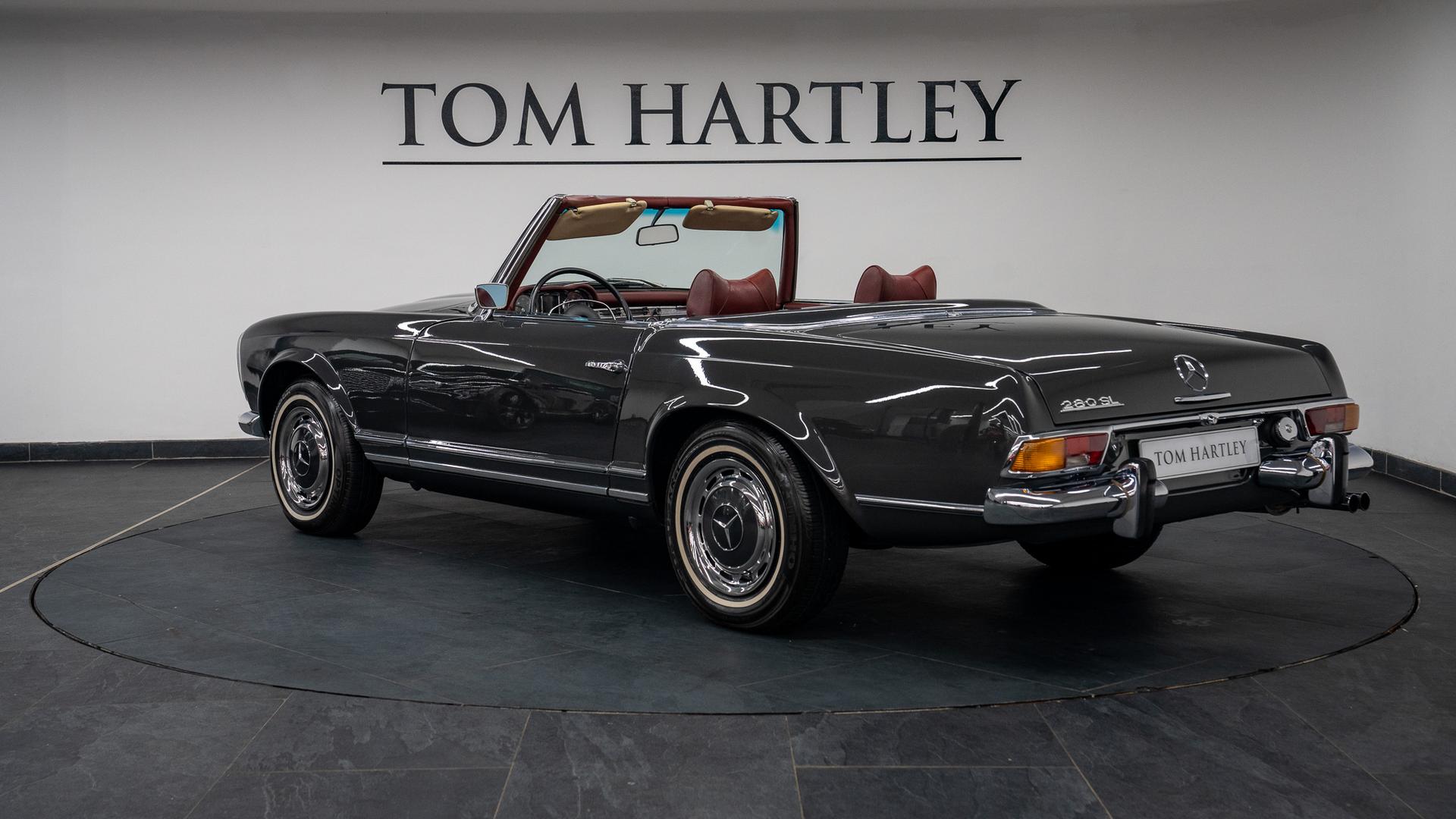 Mercedes-Benz 280 SL Photo 85b86cc4-3969-4cea-98ba-6b1bee123f0e.jpg