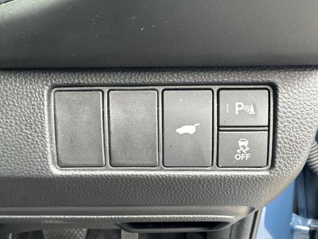 Honda HR-V Photo 85bcef48-6aef-4b01-a4f2-84306b9e32fa.jpg