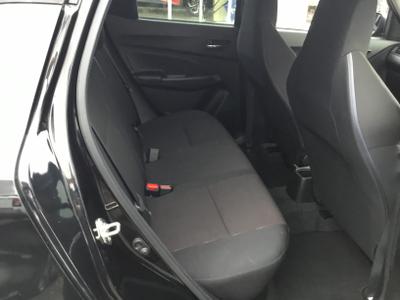 Suzuki Swift Photo 14