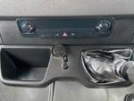 Mercedes-Benz Sprinter Photo 8