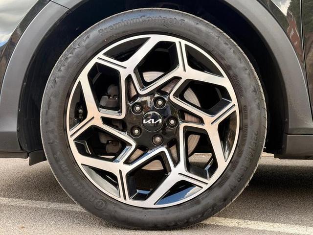 Kia XCeed Photo 85df5bf9-d98e-401a-9a9b-9e5eee1bd89d.jpg