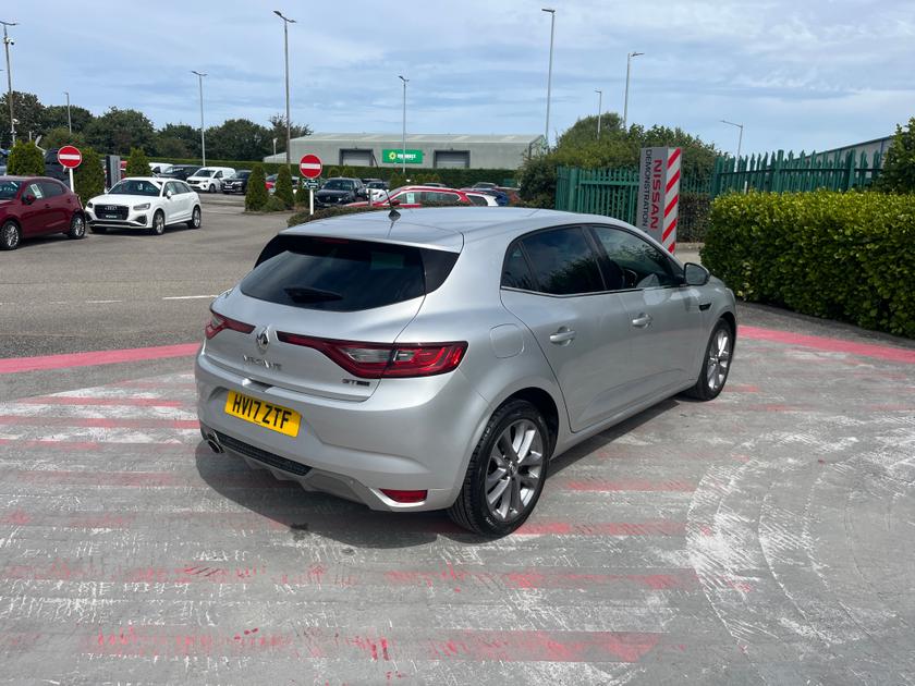 Renault Megane Photo 85dfd8dd-bed5-4516-a87b-bee2c9d5e213.jpg