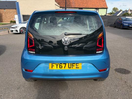 Volkswagen up! Photo 85eb689f-1bea-4ca1-a224-70430a2bbb31.jpeg