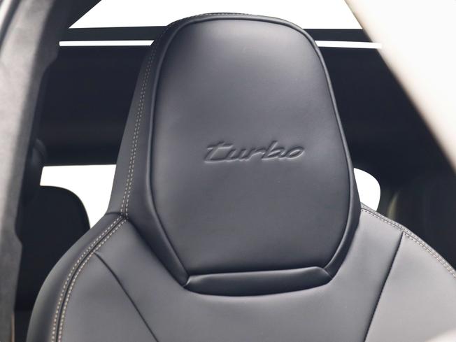 PORSCHE Cayenne Photo 23