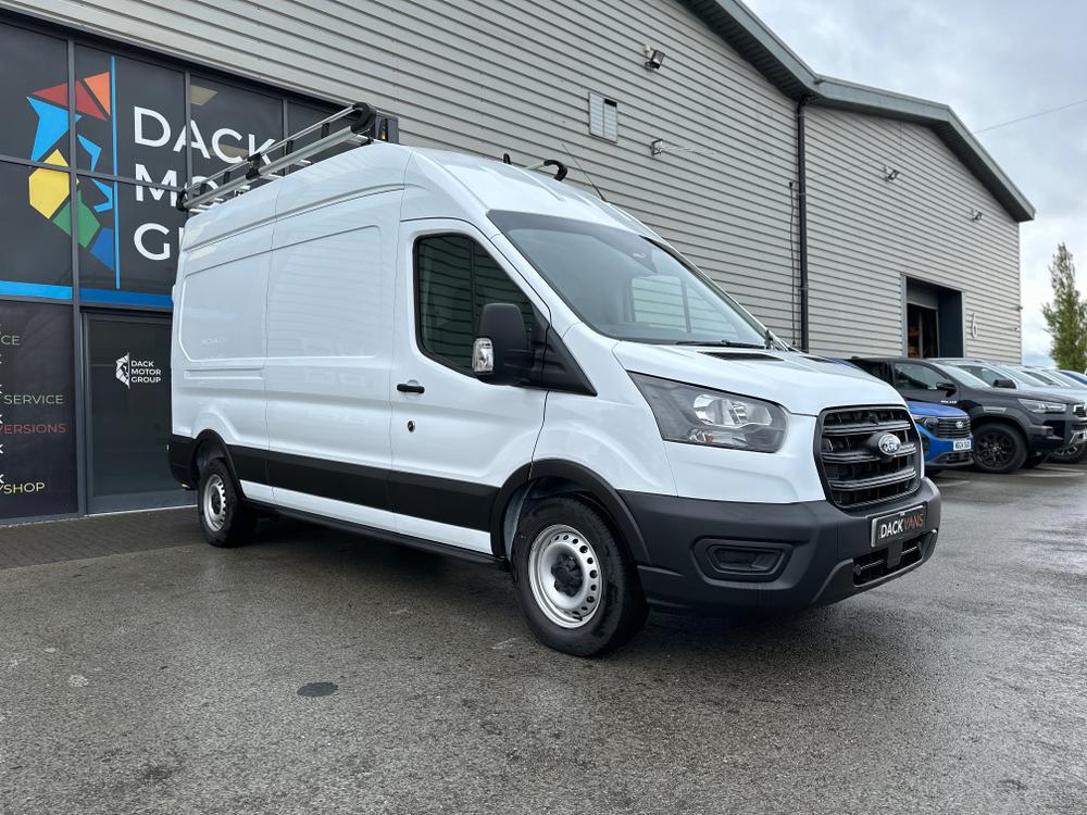 Ford Transit Photo 860e3628-9cfe-412a-8b68-7b0d16d38253.jpg