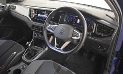 Volkswagen POLO Photo 2