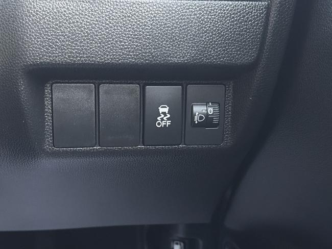 Honda Jazz Photo 861992e4-cba6-4d5c-b0a4-8c52118a3da6.jpg