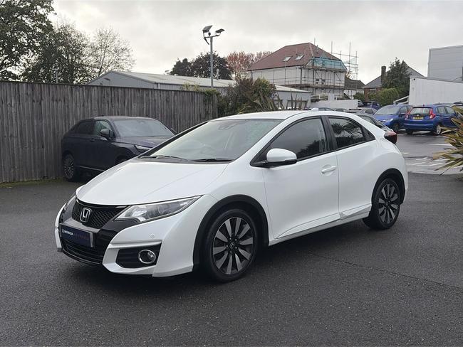 Honda Civic Photo 86285fdb-8797-41cf-9d21-4382bd90d9de.jpg