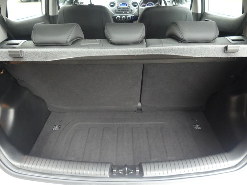 Hyundai i10 Photo 862d48ba-9c36-421b-8d95-5ffaf2cc0eae.jpg