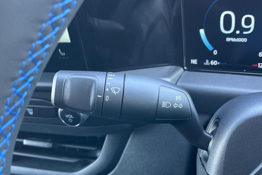 Used Ford TRANSIT CUSTOM L1CUSTMSRT11 28