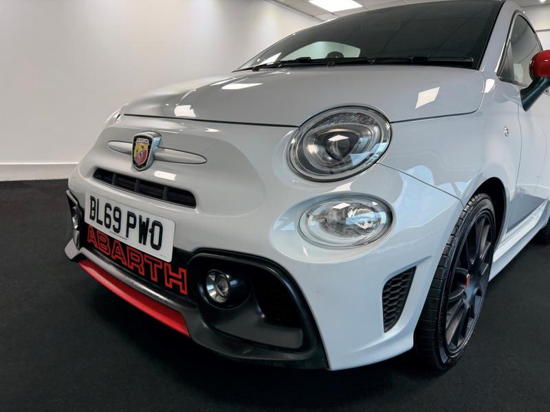 Abarth 595 Photo 8633b1f5-2dbc-4d81-b8d5-873816dee9a5.jpg