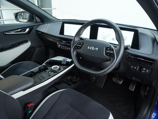 Kia EV6 Photo 8644f8d4-ac79-4636-9843-c693f9b60ee2.jpg