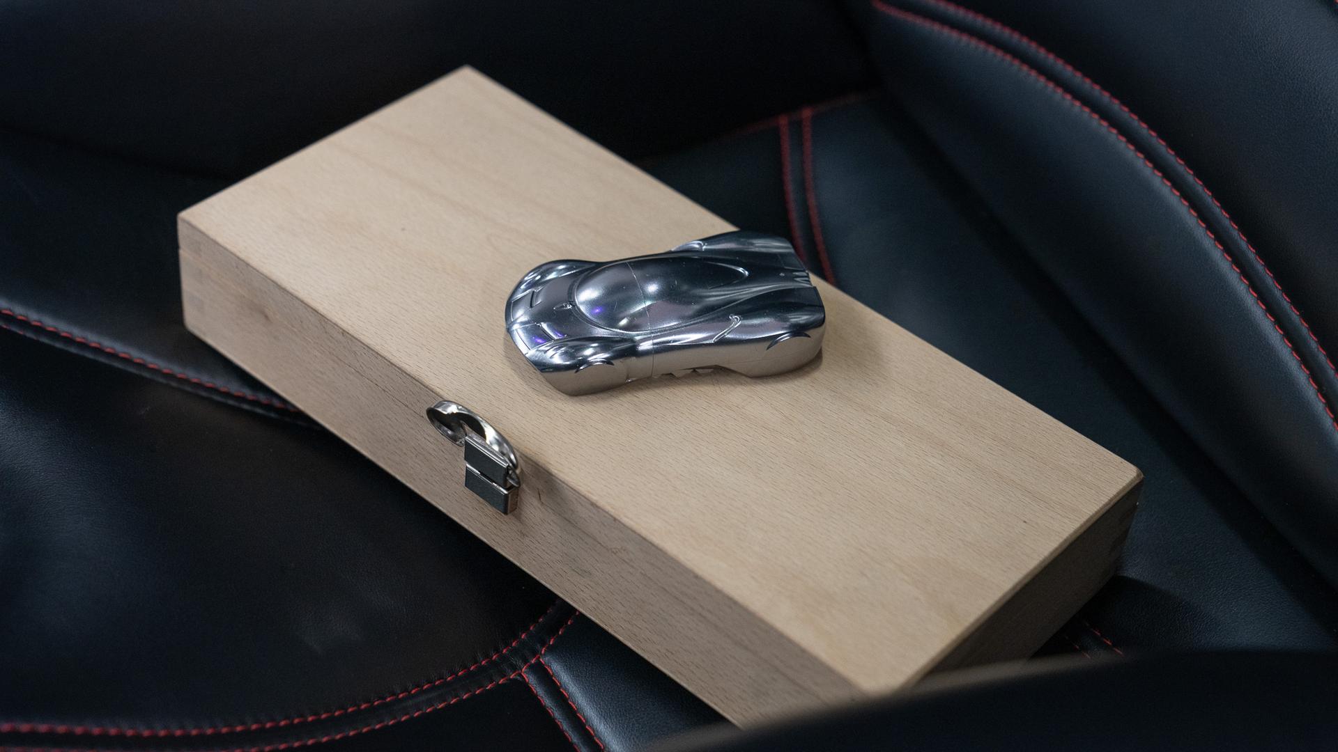 Pagani Huayra Photo 86510e07-1e6d-4824-bc96-930ef2eb1f91.jpg