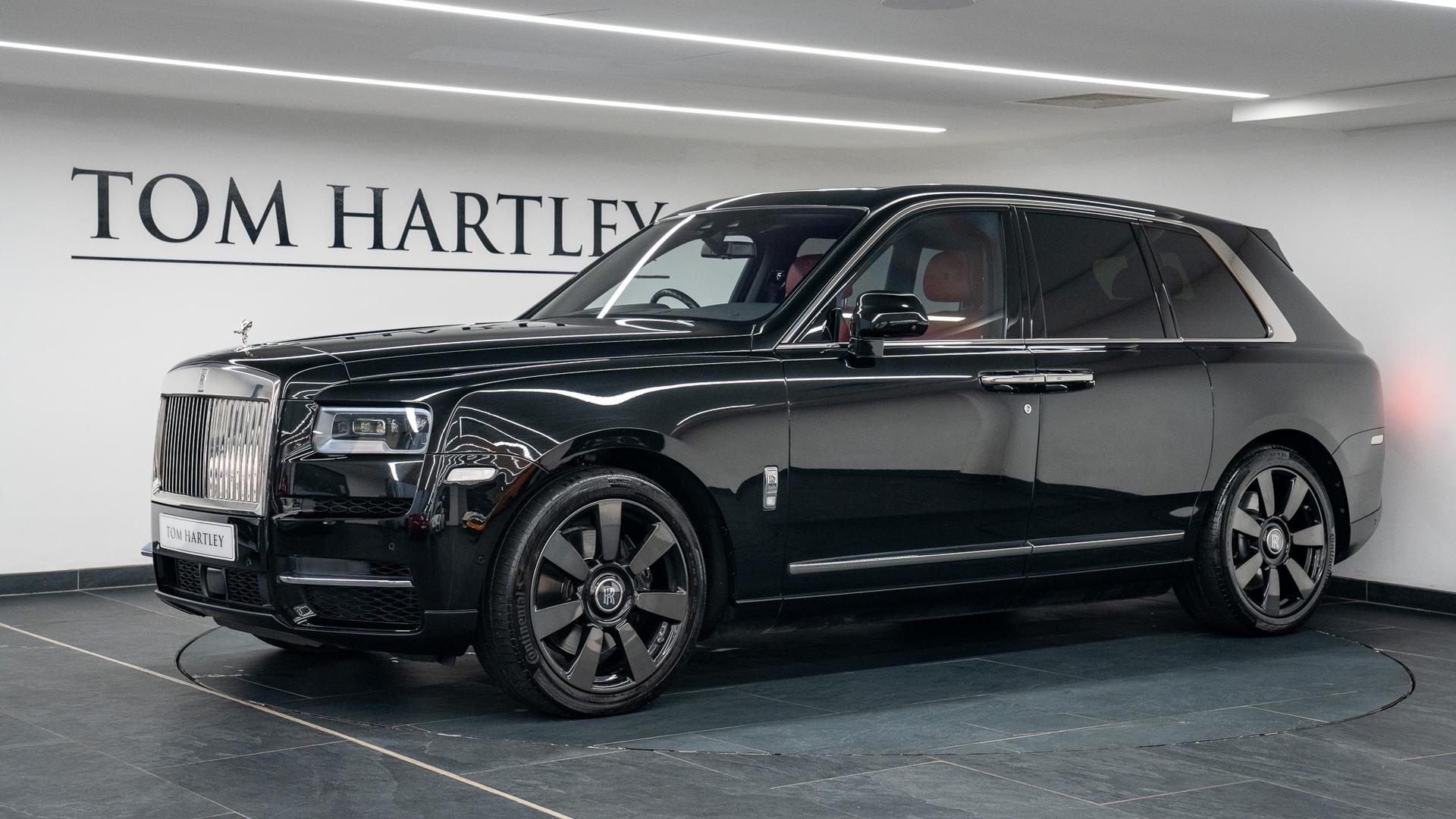 Rolls-Royce Cullinan Photo 865237b9-b837-4f7d-a043-f64605bdb95b.jpg