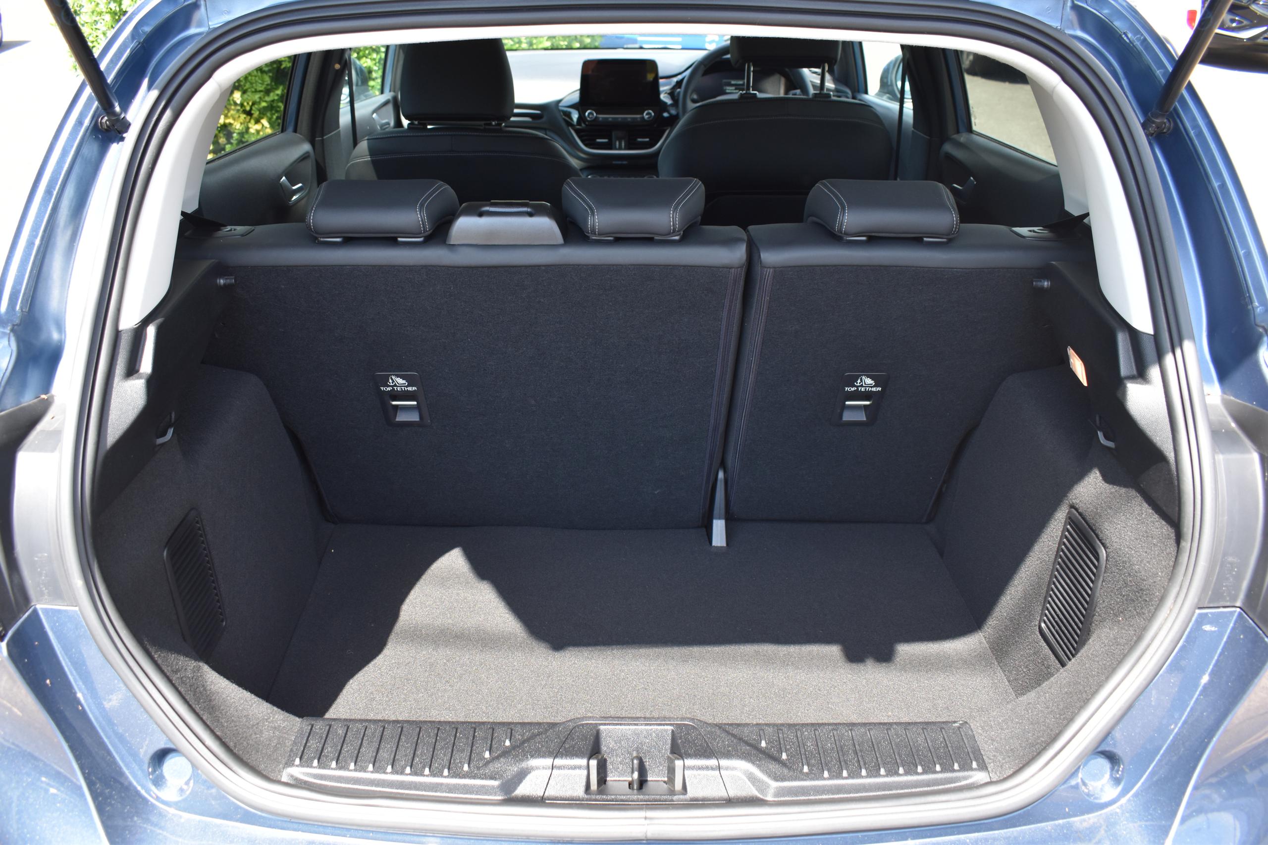 Used Ford FIESTA YL72AKK 8