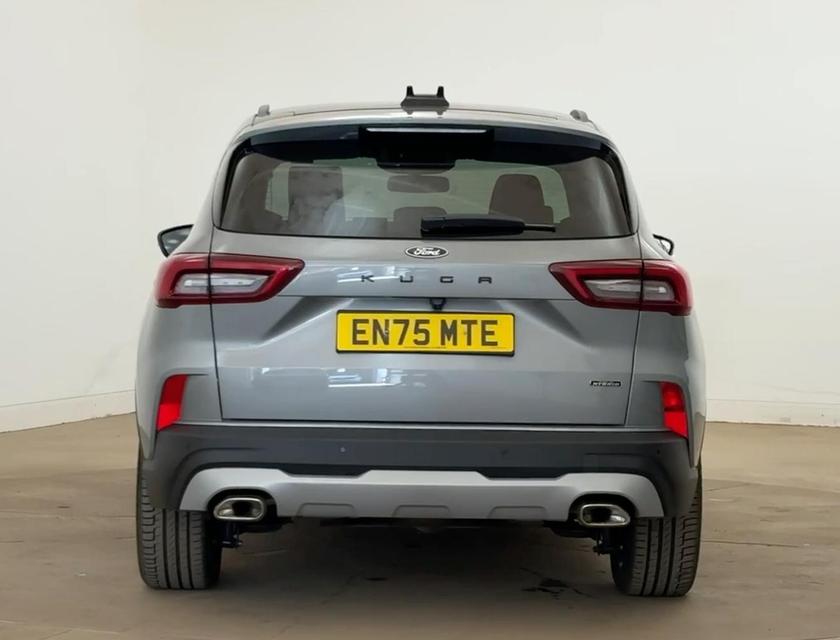 Ford Kuga Photo 868fd546-31a1-4047-a244-37f92d13a2a3.jpg