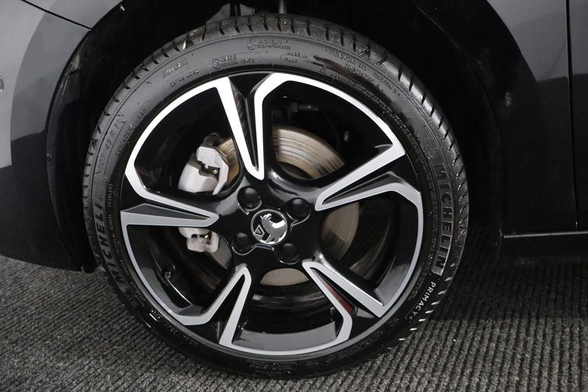 Vauxhall Corsa Photo 86ad355d-afa2-42eb-8cde-3c3aea29b51e.jpg