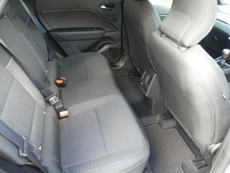 Renault Captur Photo 86b0514b-b996-4dea-b40c-d4258a903b35.jpg
