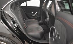 Mercedes-Benz CLA Photo 25
