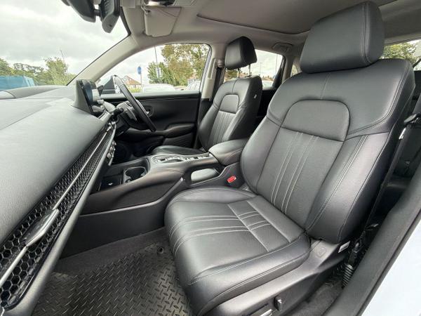 Honda ZR-V Photo 14