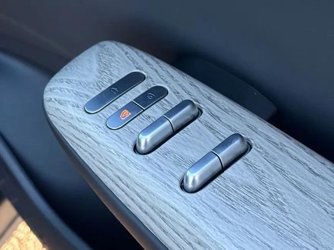 CHANGAN Deepal S07 Photo 23