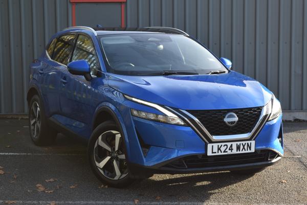 Used 2024 Nissan QASHQAI 1.3 DiG-T MH N-Connecta 5dr Blue at SERE Motors