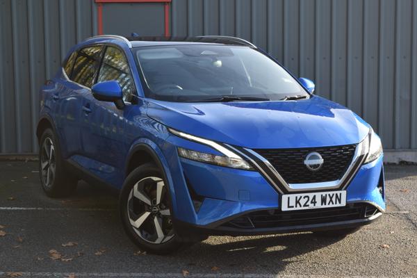 Used 2024 Nissan QASHQAI 1.3 DiG-T MH N-Connecta 5dr Blue at SERE Motors