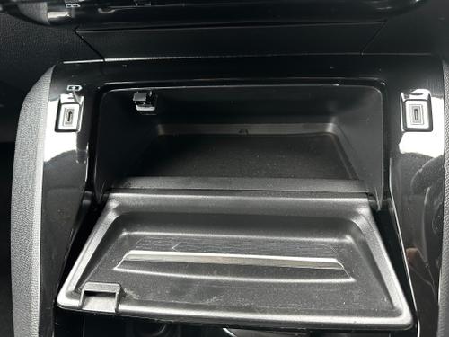Peugeot 208 Photo 86e88ee0-39b9-45ae-b3c2-58084c95ba96.jpeg